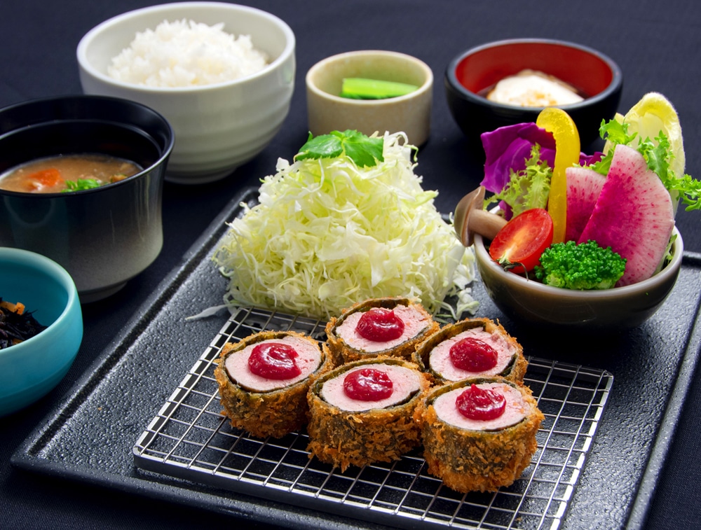 とんかつ専門店 たづむら ルクアサウス店shisoumenorimakizen