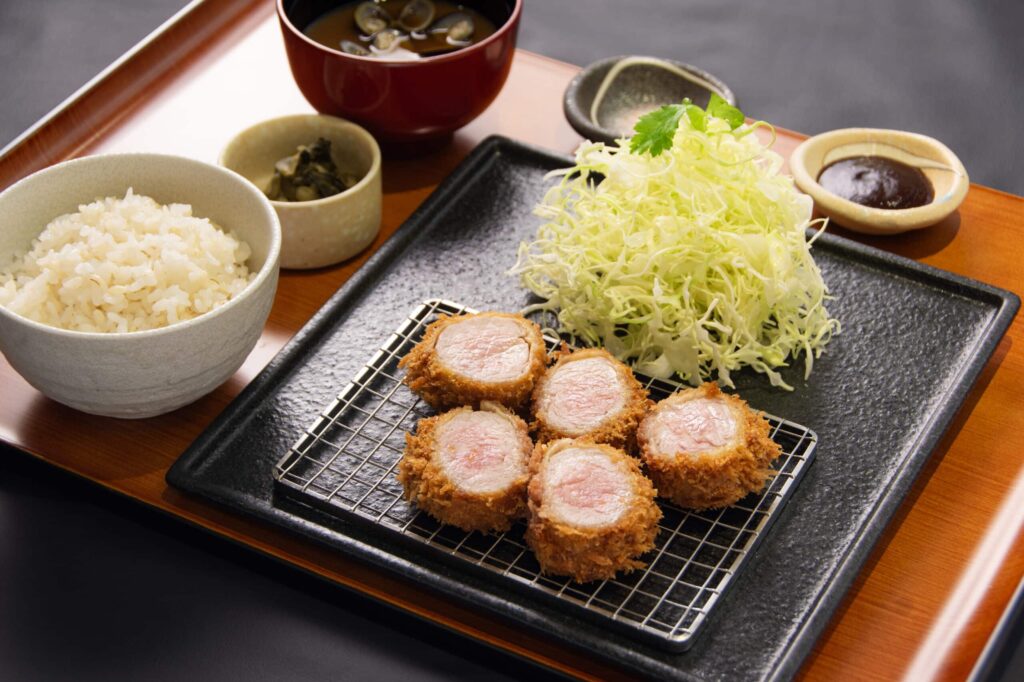 霧島黒豚ひれかつ定食